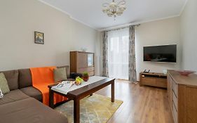 Traditionally Furnished Apartment With Balcony In Poznan By Noclegi Renters